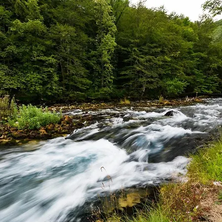 アパート Stone Room-kamena Soba