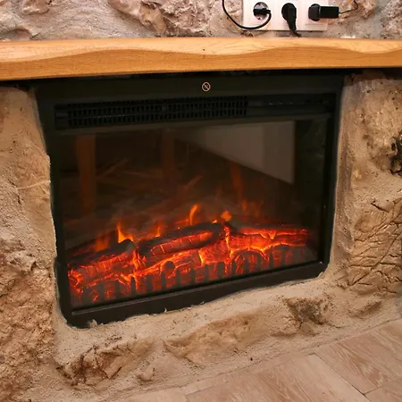 Stone Room-kamena Soba