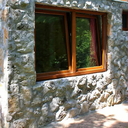 Apartment Stone Room-kamena Soba